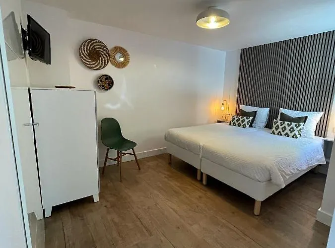 长阿科尔酒店 2*