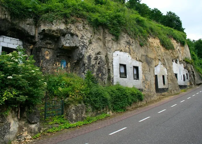 Hotel De Lange Akker 2*